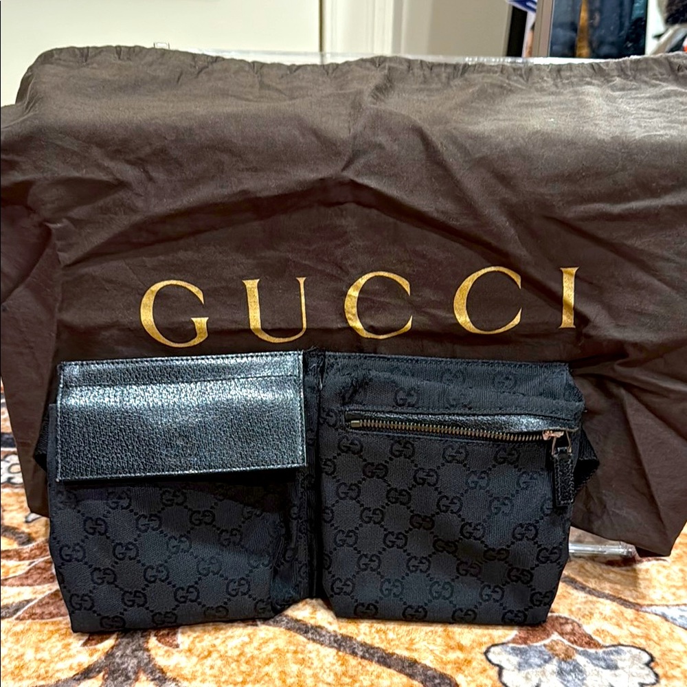 Gucci Black Belt Bag with Silver Hardware